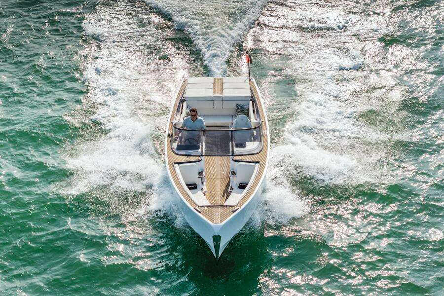 28ft B Craft Yacht For Sale