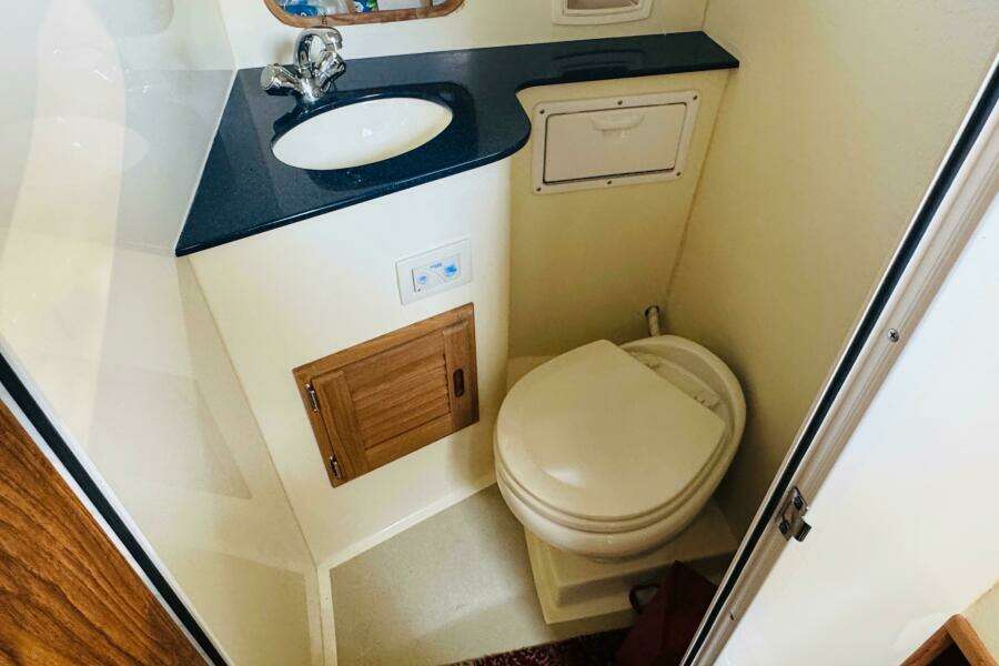 Salty 27ft Eastern Yacht For Sale