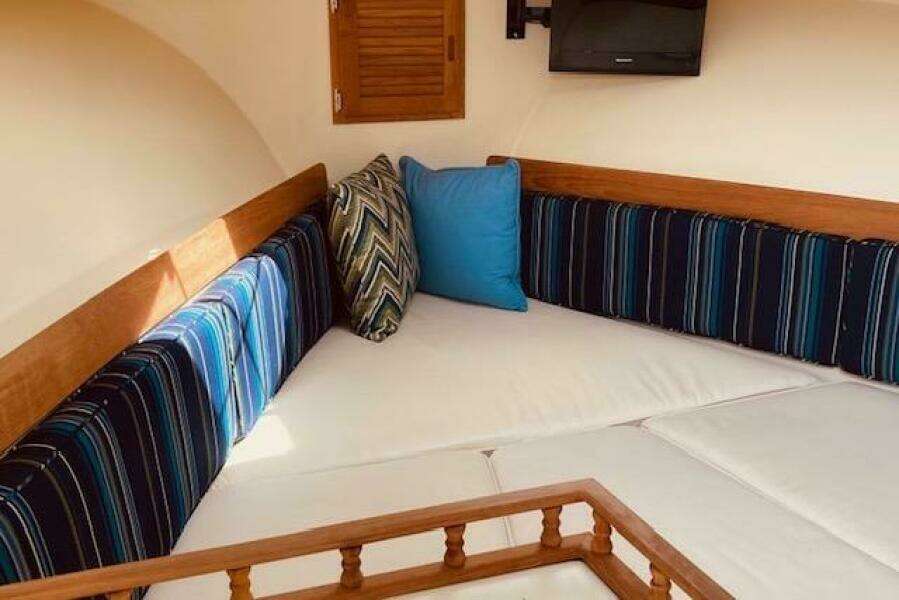 Salty 27ft Eastern Yacht For Sale