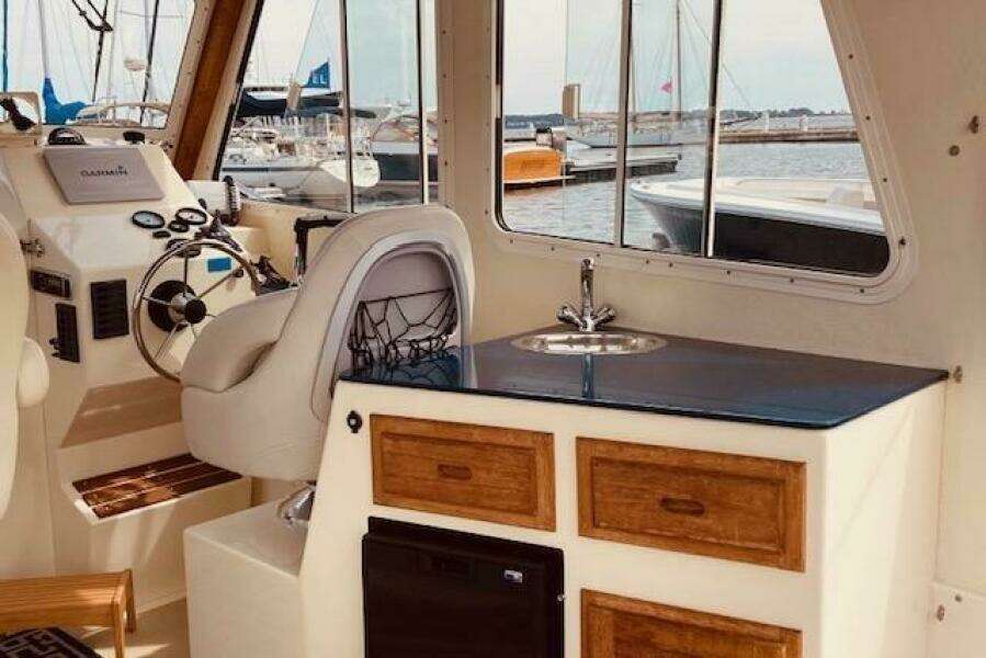 Salty 27ft Eastern Yacht For Sale