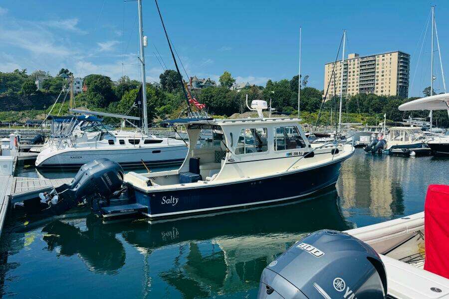 Salty 27ft Eastern Yacht For Sale