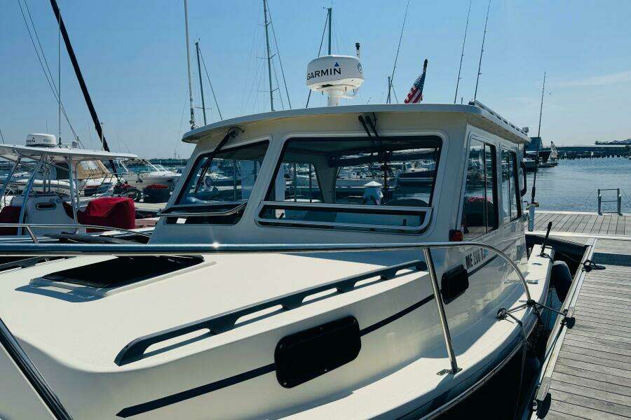 Salty 27ft Eastern Yacht For Sale