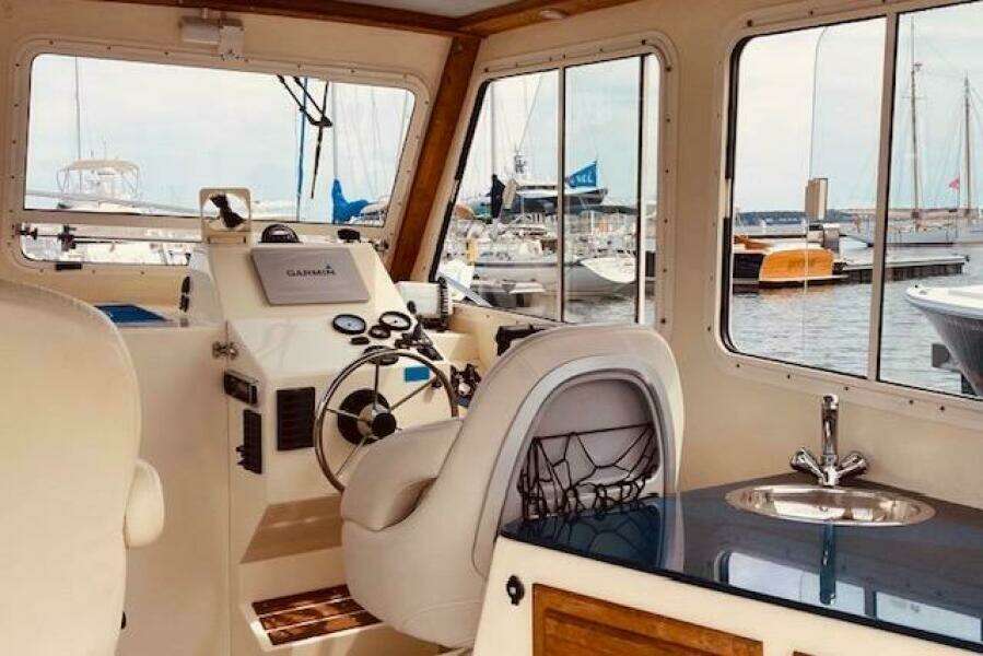 Salty 27ft Eastern Yacht For Sale