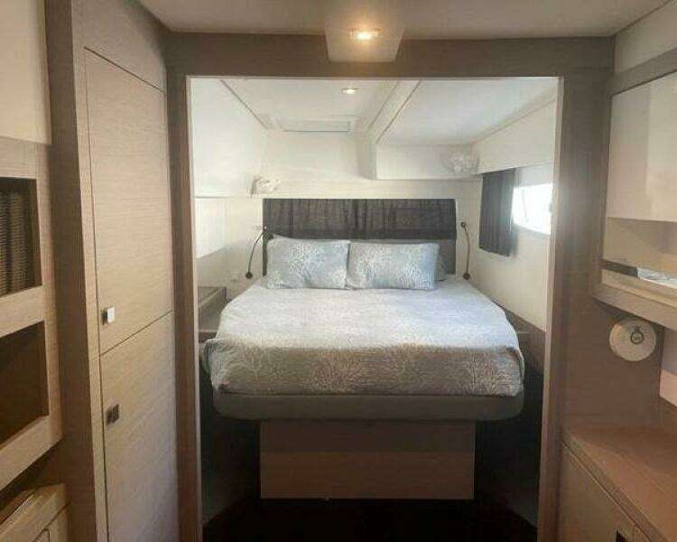 Endeavour 47ft Fountaine Pajot Yacht For Sale