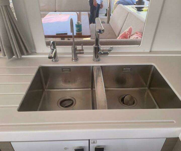 Endeavour 47ft Fountaine Pajot Yacht For Sale