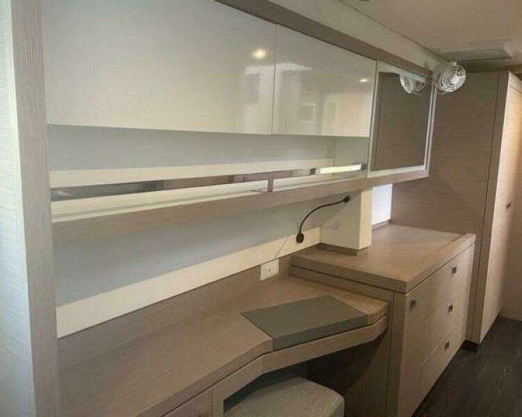 Endeavour 47ft Fountaine Pajot Yacht For Sale