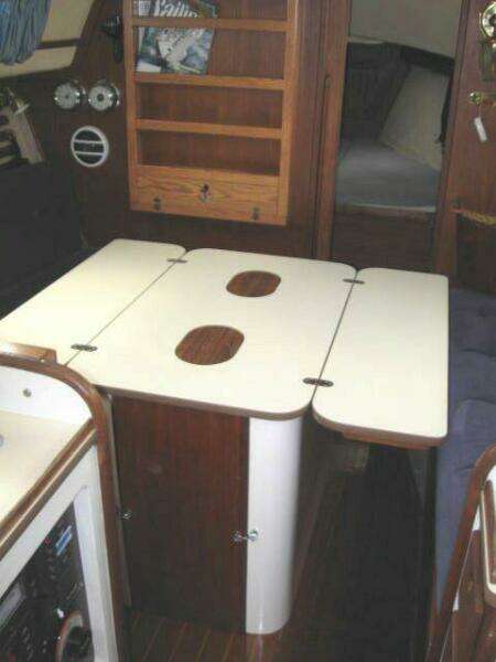 Independence 29ft Freedom Yacht For Sale