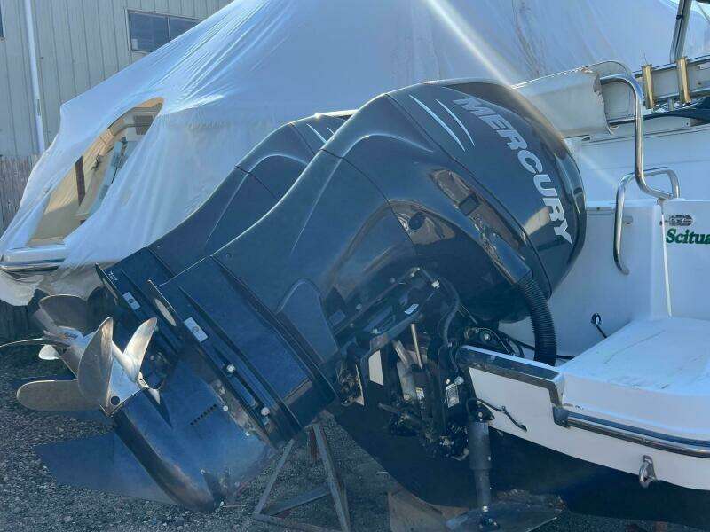 26ft Robalo Yacht For Sale