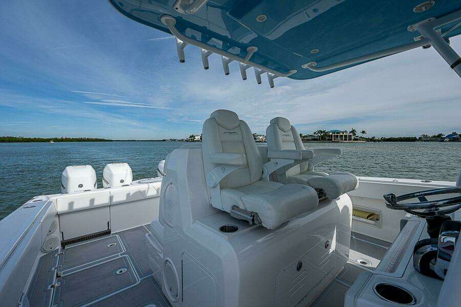 37ft Invincible Yacht For Sale