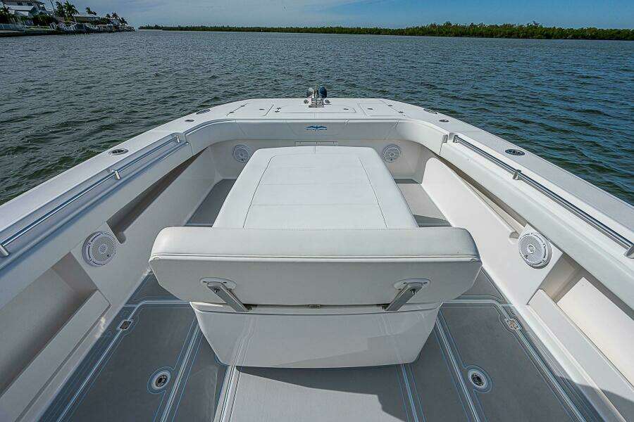 37ft Invincible Yacht For Sale