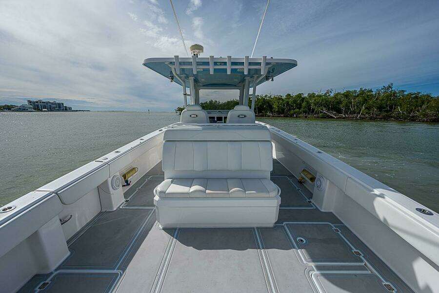 37ft Invincible Yacht For Sale