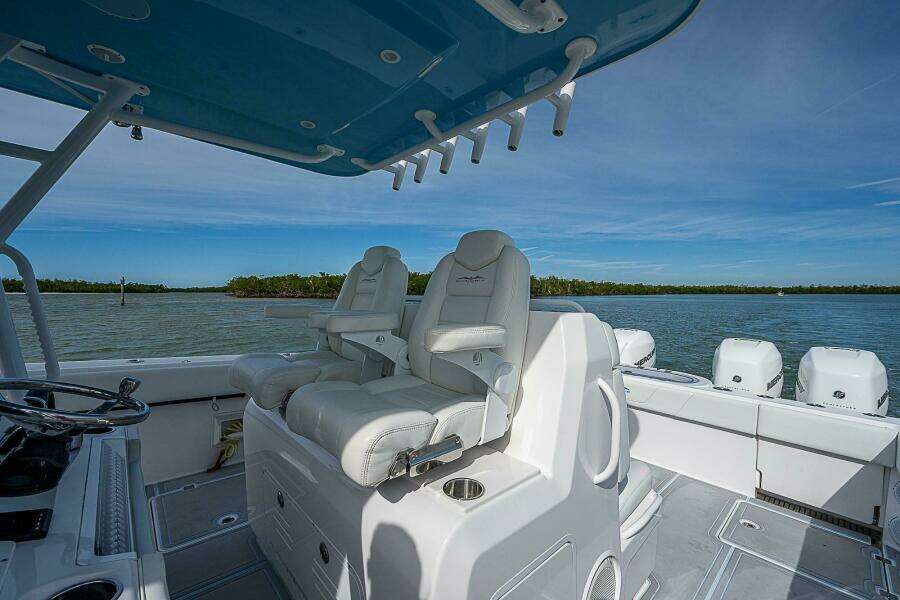 37ft Invincible Yacht For Sale