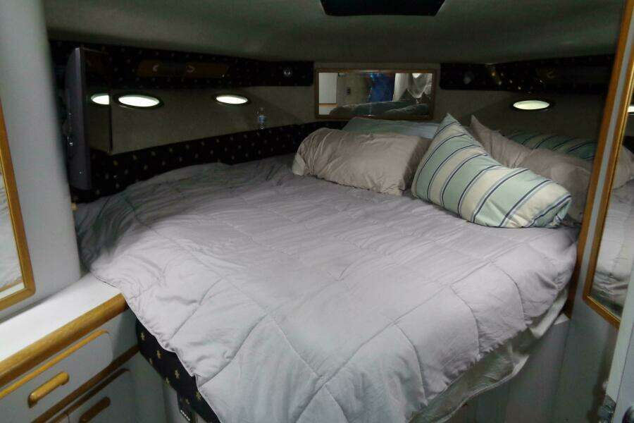 SNRI 48ft Sea Ray Yacht For Sale