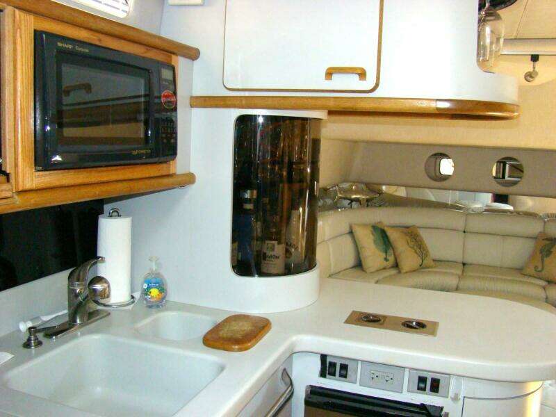 SNRI 48ft Sea Ray Yacht For Sale