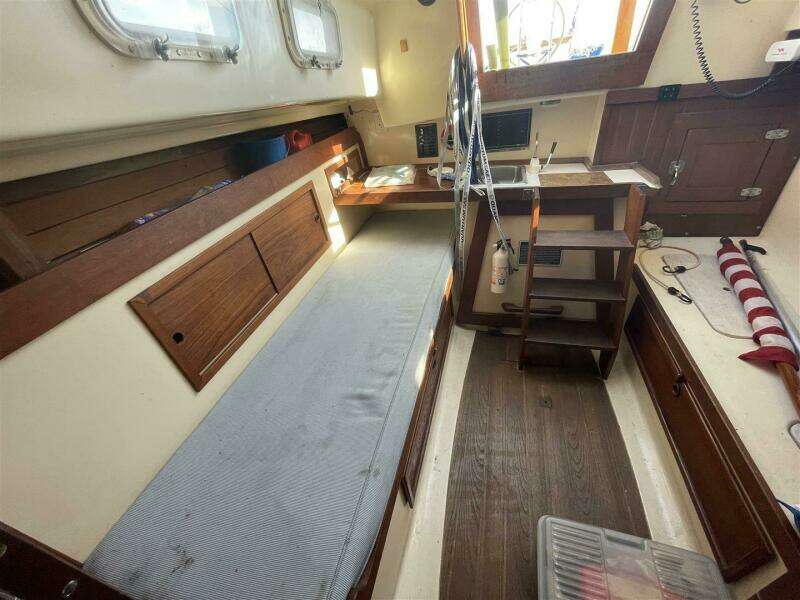Opus 29ft Vineyard Vixen Yacht For Sale
