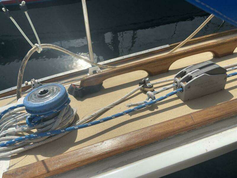 Opus 29ft Vineyard Vixen Yacht For Sale