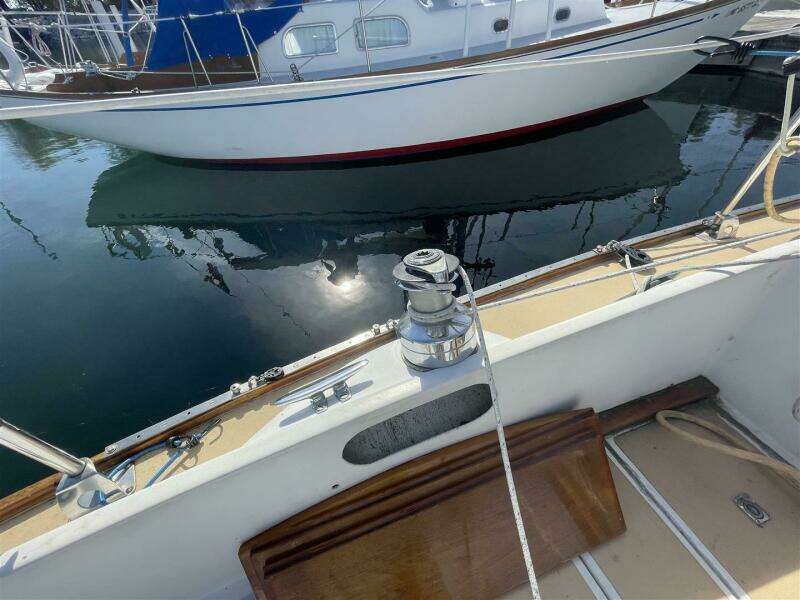 Opus 29ft Vineyard Vixen Yacht For Sale