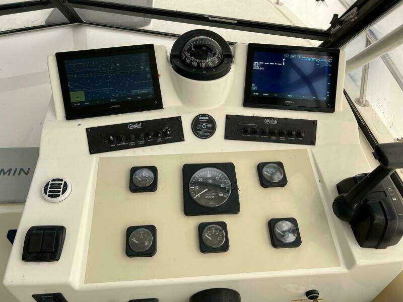 25ft Carolina Yacht For Sale