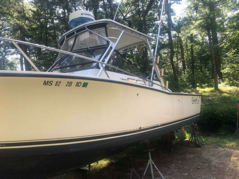 25ft Carolina Yacht For Sale