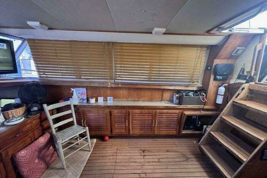 Precious Cargo 40ft Silverton Yacht For Sale