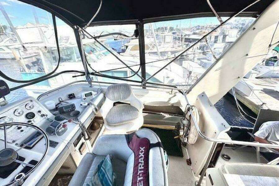 Precious Cargo 40ft Silverton Yacht For Sale