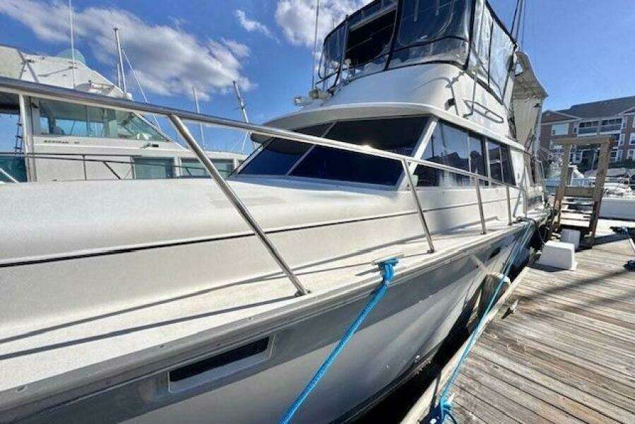 Precious Cargo 40ft Silverton Yacht For Sale