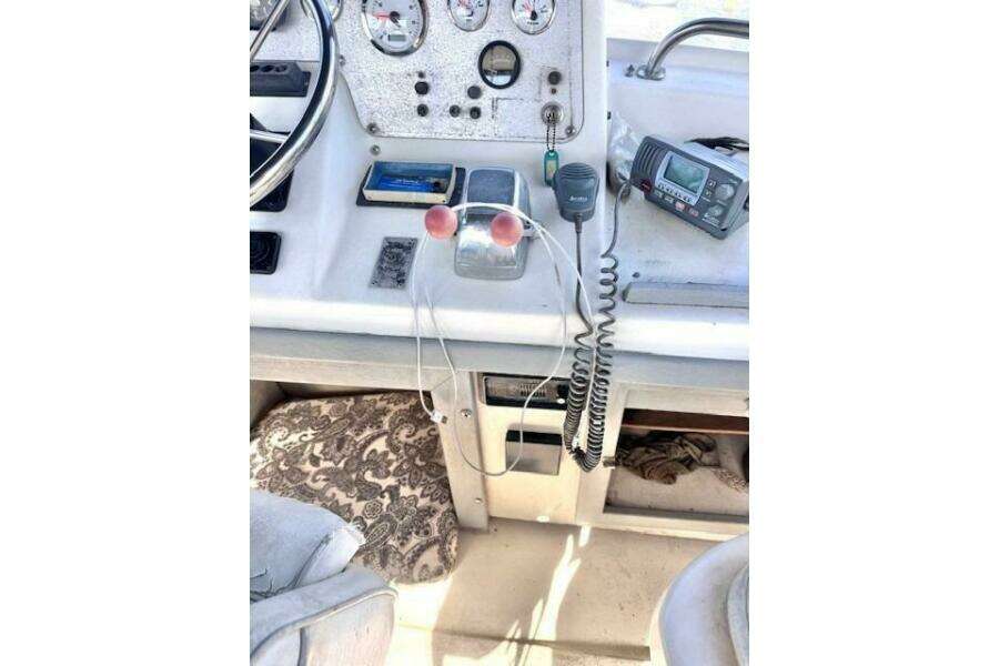 Precious Cargo 40ft Silverton Yacht For Sale