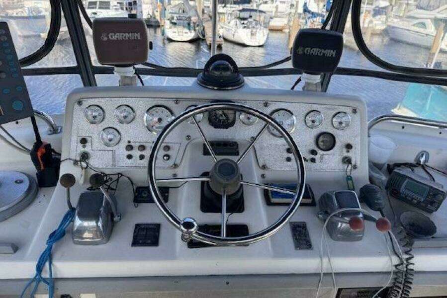 Precious Cargo 40ft Silverton Yacht For Sale