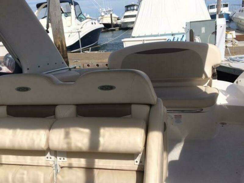 27ft Chaparral Yacht For Sale