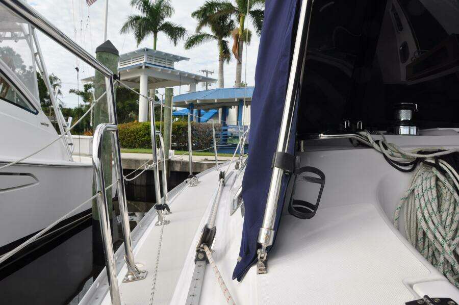 Starry Night 35ft Catalina Yacht For Sale