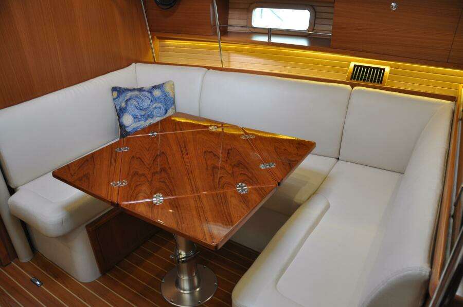 Starry Night 35ft Catalina Yacht For Sale
