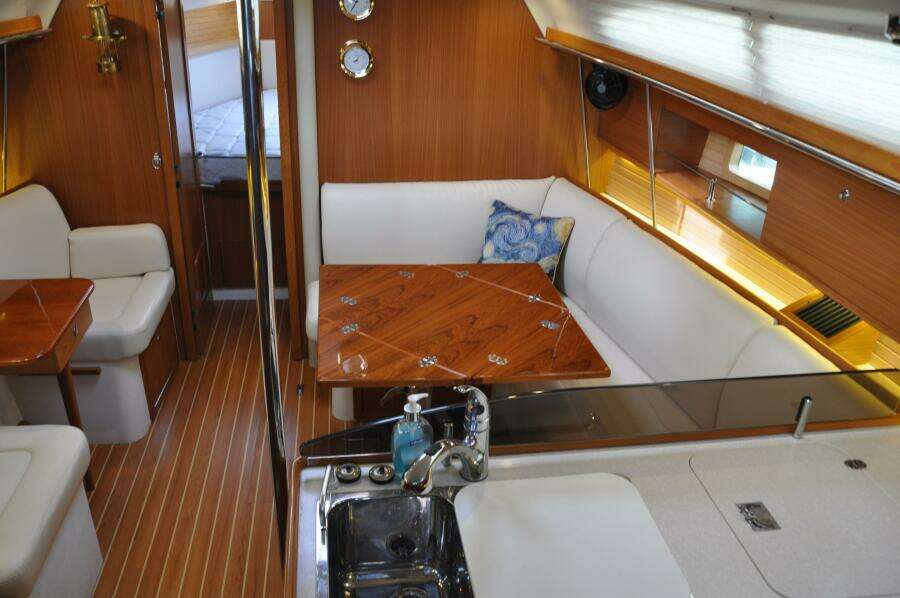 Starry Night 35ft Catalina Yacht For Sale