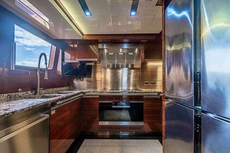 ALLORA 121ft Benetti Yacht For Sale
