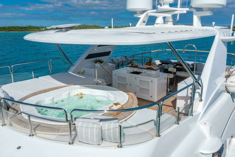 ALLORA 121ft Benetti Yacht For Sale