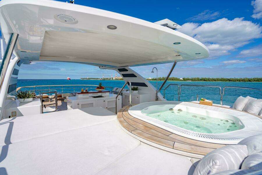 ALLORA 121ft Benetti Yacht For Sale