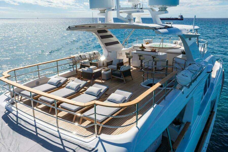 ALLORA 121ft Benetti Yacht For Sale