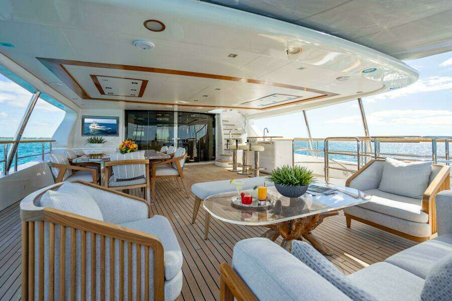 ALLORA 121ft Benetti Yacht For Sale