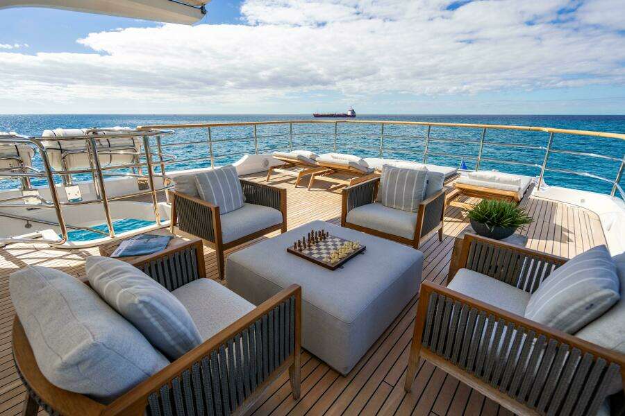 ALLORA 121ft Benetti Yacht For Sale