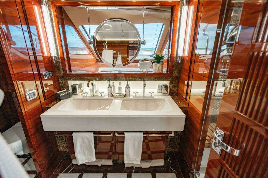 ALLORA 121ft Benetti Yacht For Sale
