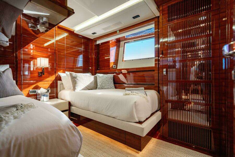 ALLORA 121ft Benetti Yacht For Sale
