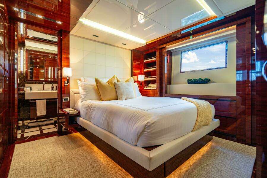 ALLORA 121ft Benetti Yacht For Sale
