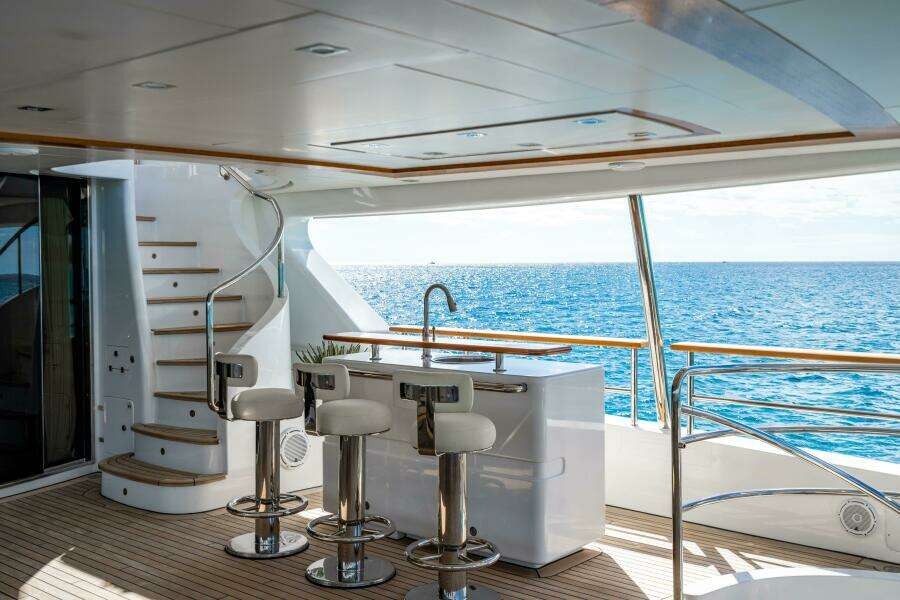 ALLORA 121ft Benetti Yacht For Sale