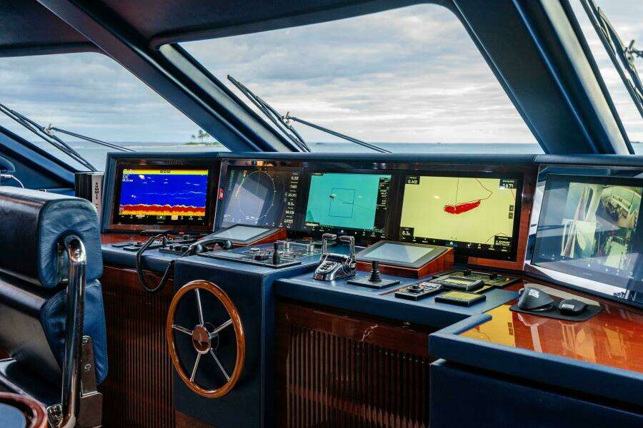 ALLORA 121ft Benetti Yacht For Sale