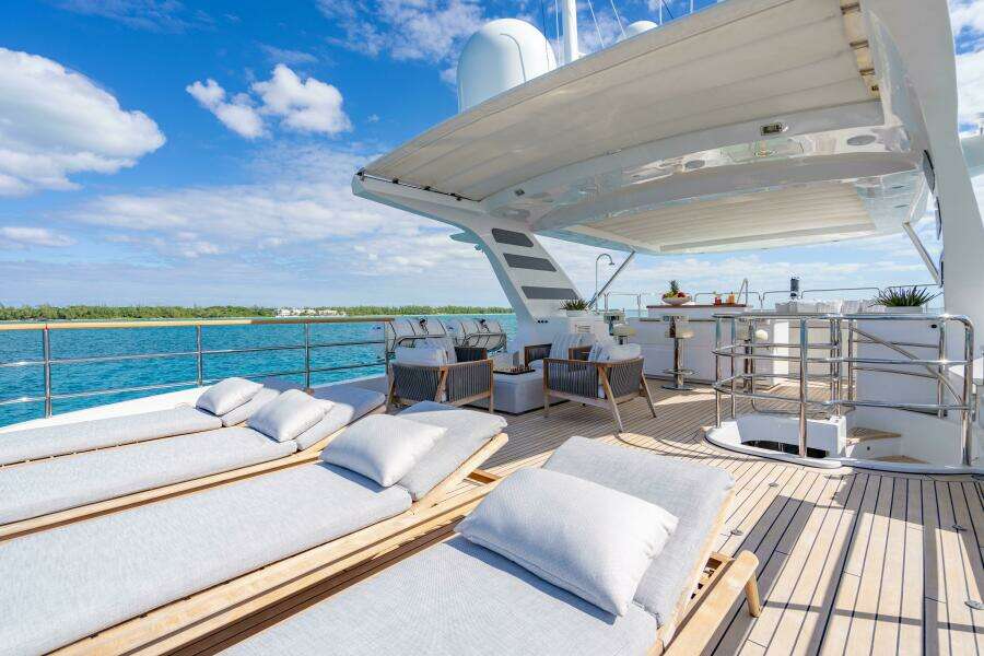 ALLORA 121ft Benetti Yacht For Sale