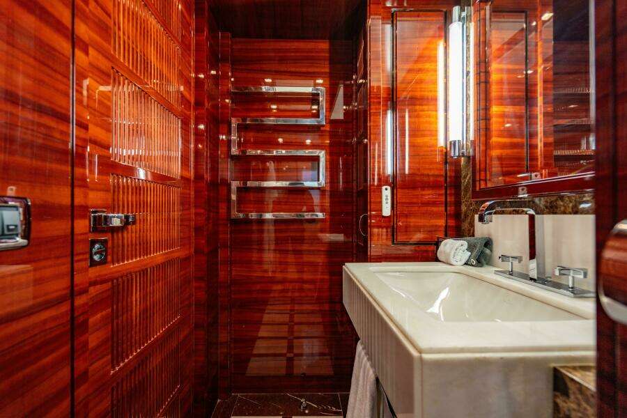ALLORA 121ft Benetti Yacht For Sale