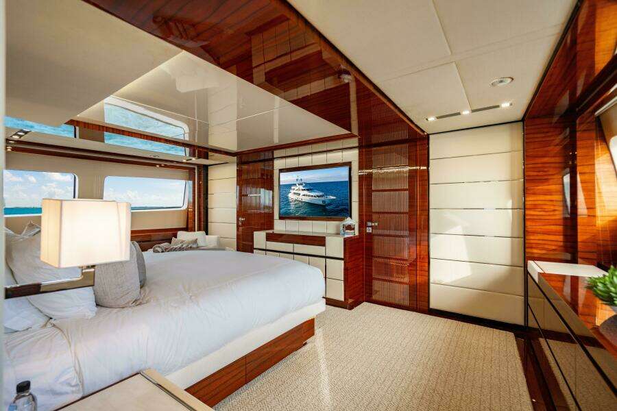 ALLORA 121ft Benetti Yacht For Sale