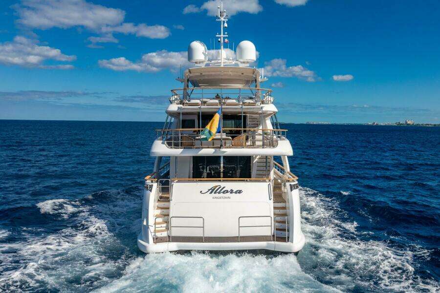 ALLORA 121ft Benetti Yacht For Sale