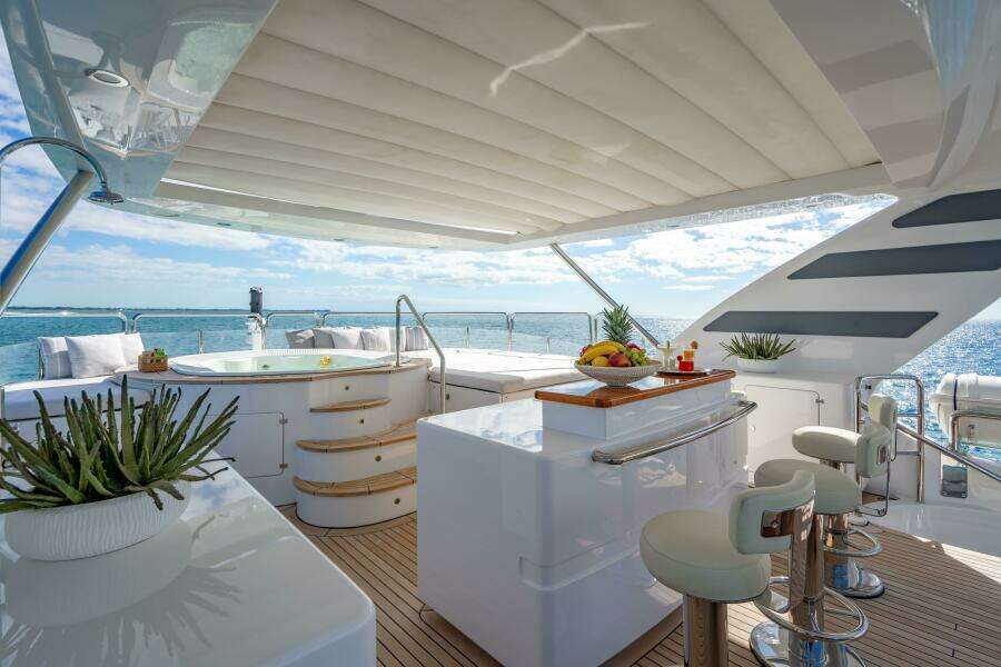 ALLORA 121ft Benetti Yacht For Sale