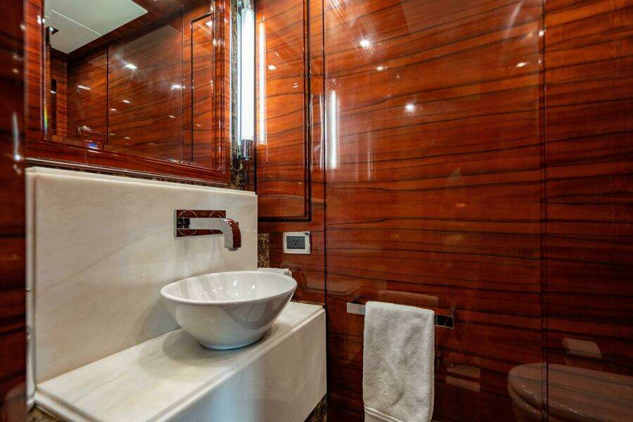 ALLORA 121ft Benetti Yacht For Sale