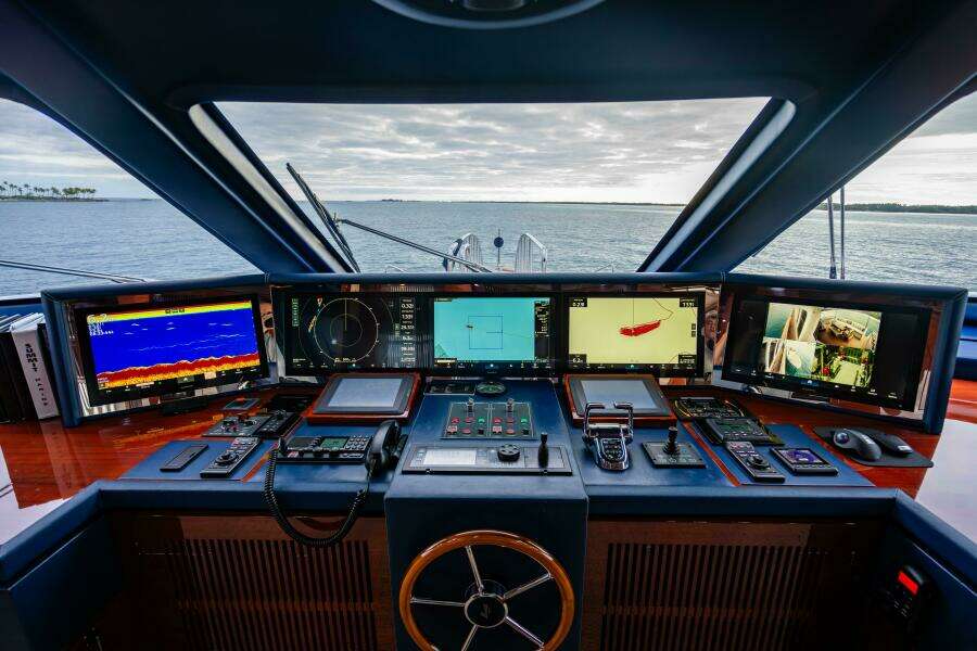 ALLORA 121ft Benetti Yacht For Sale
